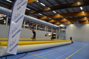 Turnkring Moviemento zorgde voor een fraaie openingsceremonie