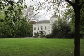 Gemeentehuis park