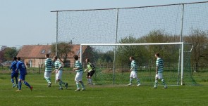 Sk De Vrede in actie tegen Michelangelo op 2 mei 2013