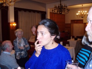 Zuhal Demir denkt na