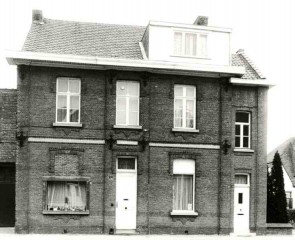 Huisnummers 45-47 1985