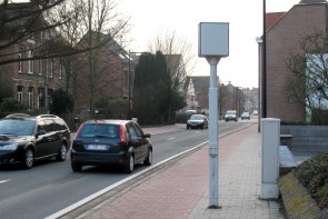 Flitspaal in zone 30