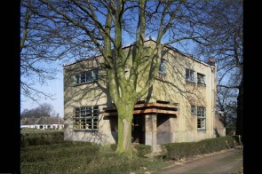Huisnummer 1 - Villa “Marstboom” 1993 2