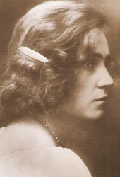 Alice Nahon