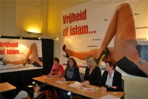 van-dermeersch-heeft-al-nieuwe-affiche-vrijheid-of-islam-id4975722-1000x800-n