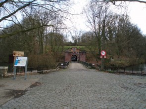 ingang wordt mooier