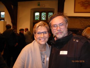 Staatssecretaris Elke Sleurs met een aanbidder ...