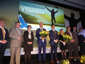 de "Vlaamse Leeuw" aanhoren