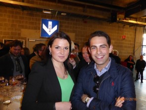 een partijvoorzitter in gezelschap ...