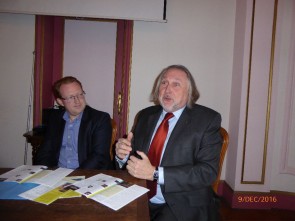 P1040201
